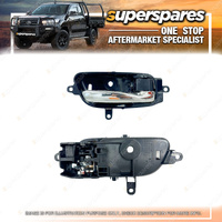 Superspares Front RH Door Handle Inner for Nissan Pathfinder R52 10/2013-2020