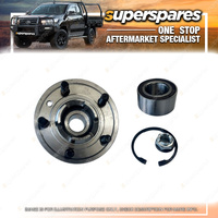 Superspares Front Wheel Hub for Land Rover Range Rover L405 10/2012-10/2021