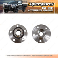 Superspares Front Wheel Hub for Volkswagen Polo 6Q 9N 08/2002-02/2010