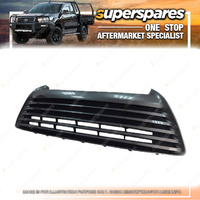 Superspares Front Bar Insert for Toyota Camry ASV50 Horizontal Bar Type 2015-ON