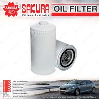 Sakura Oil Filter for Volkswagen CARAVELLE T4 KOMBI T4 TranSporter T4 Refer Z581