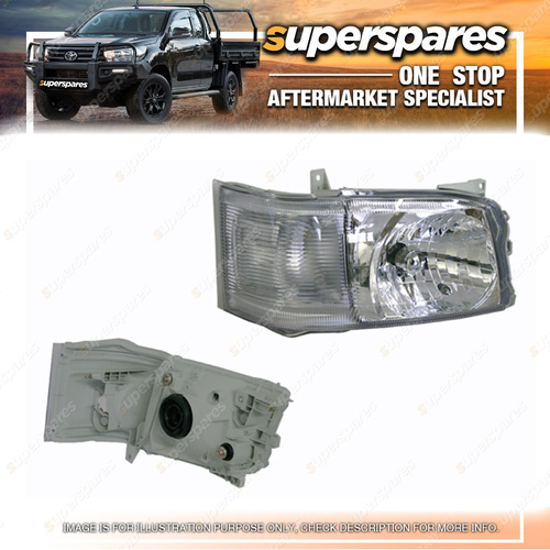 Superspares Right Hand Side Headlight for Toyota Hiace TRH KDH 2005-2010