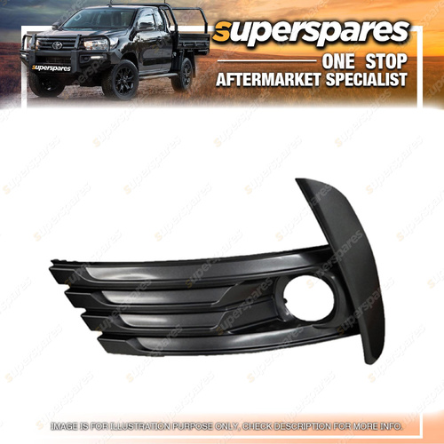 Superspares RH Fog Light Cover for Toyota Corolla ZRE172 2016-2019 With Hole
