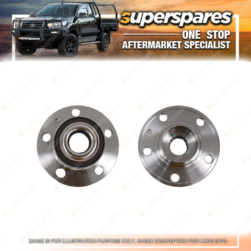 1 Piece of Superspares Front Wheel Hub for Skoda Fabia 5J 08/2011-12/2014