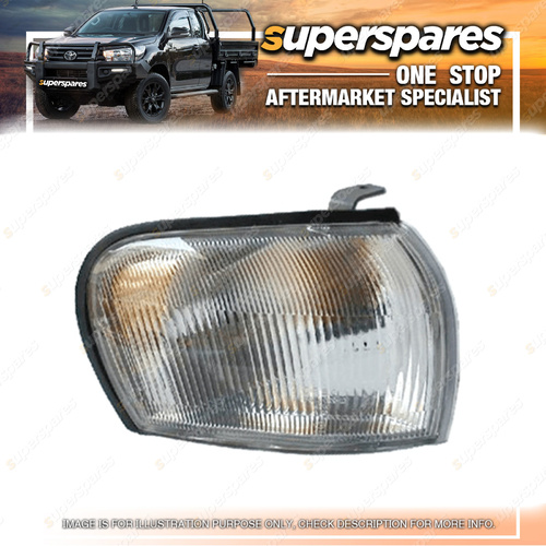 Superspares Right Corner Light for Subaru Impreza GC 04/1993-10/2000
