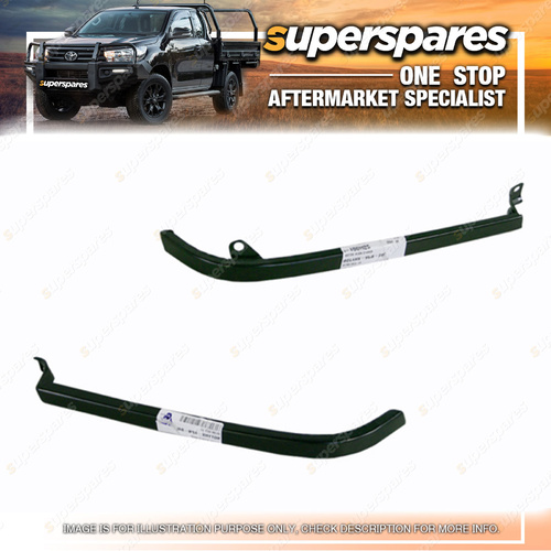 Superspares Headlight Filler Panel Right for Toyota Hilux Rn150 10/2001-03/2005